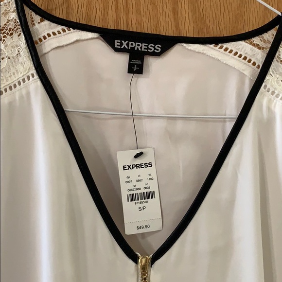 NWT Blouse - Picture 2 of 4